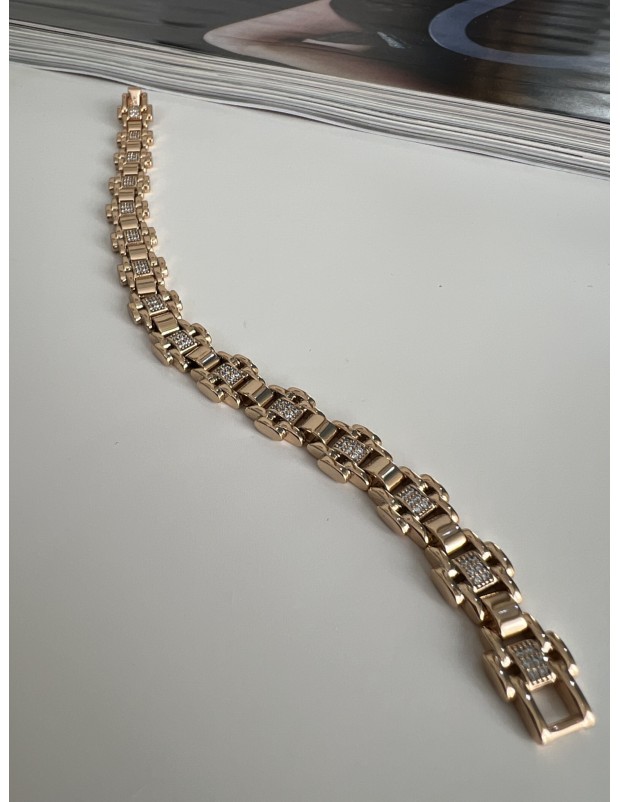 Pervin Çelik Xuping Vip Seri Taş Detaylı Bileklik