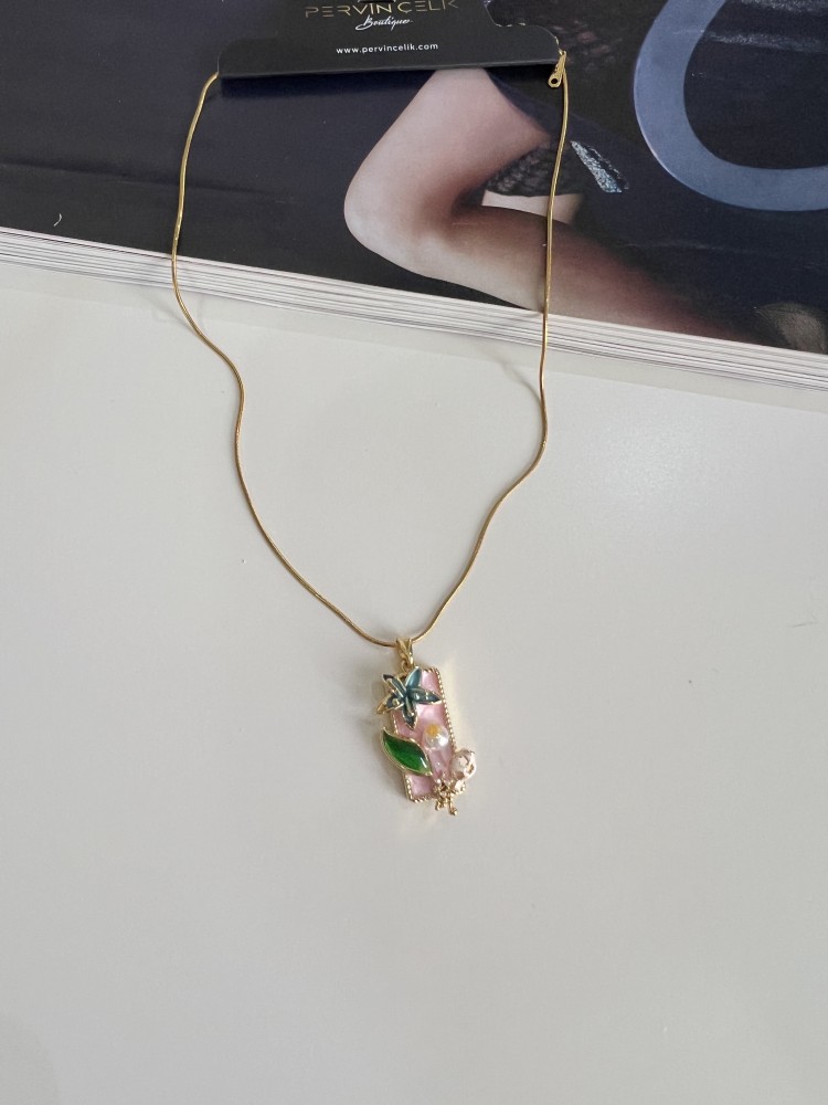 Pervin Çelik Vintage  Çiçek Detaylı Lale Figürlü Çelik Kolye