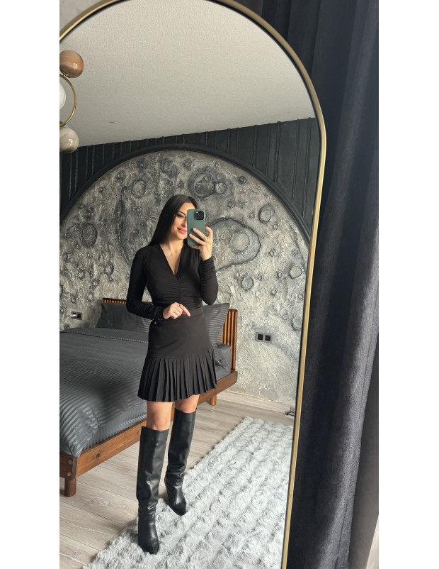 Pervin Çelik Kadın Siyah Pileli Etek