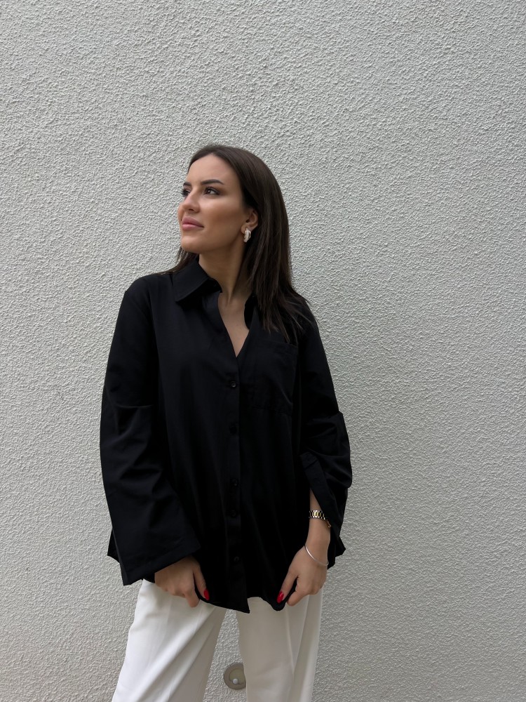 Siyah Kol Detaylı Salaş Kalıp Tasarım Gömlek