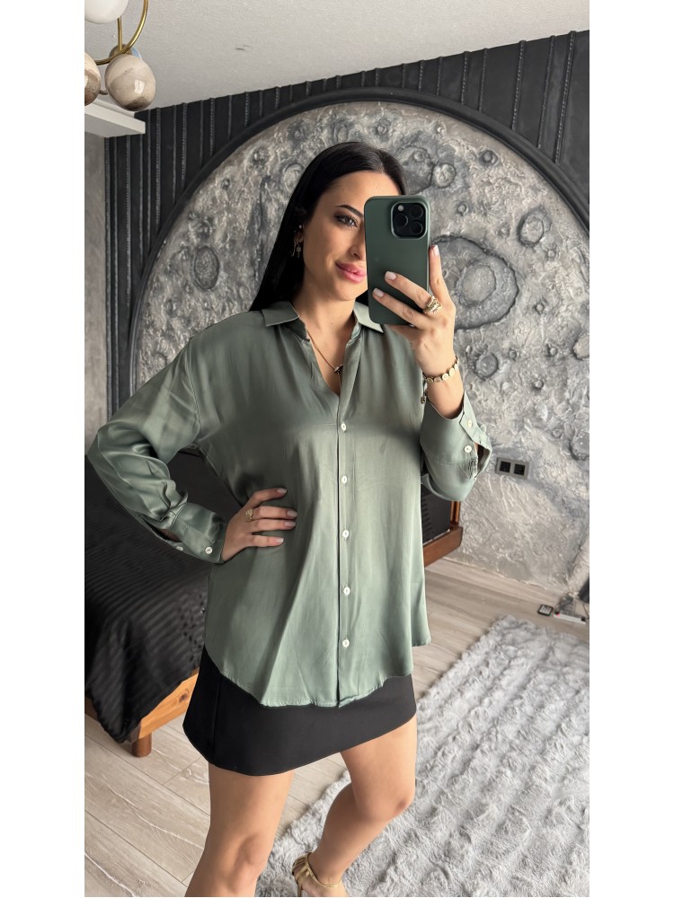 Pervin Çelik Kadın Premium Kalite Yeşil Açık Yaka Saten Gömlek