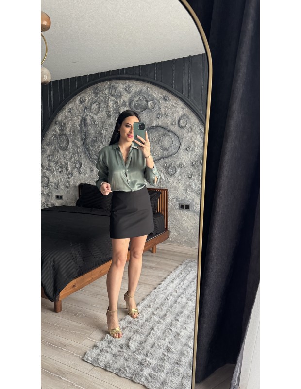 Pervin Çelik Kadın Premium Kalite Yeşil Açık Yaka Saten Gömlek