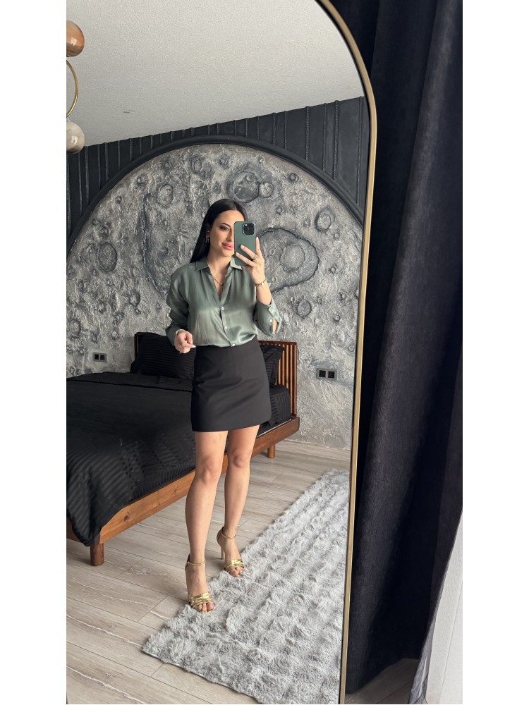 Pervin Çelik Kadın Premium Kalite Yeşil Açık Yaka Saten Gömlek