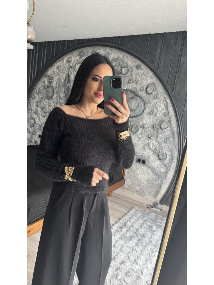 Pervin Çelik Kadın Premium Kalite Siyah Kayık Yaka Yumoş Triko Kazak