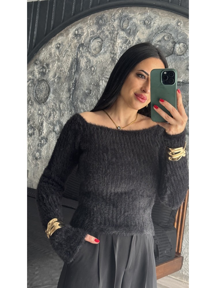 Pervin Çelik Kadın Premium Kalite Siyah Kayık Yaka Yumoş Triko Kazak