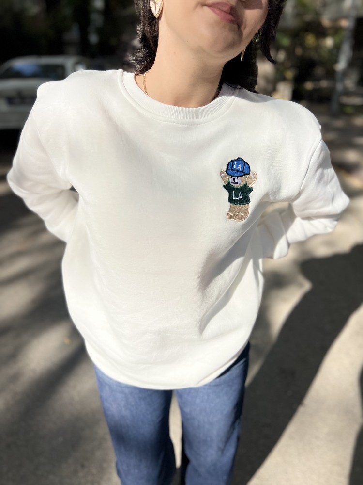 Beyaz Orijinal Marka Nakış Ayıcık Detaylı Sweatshirt